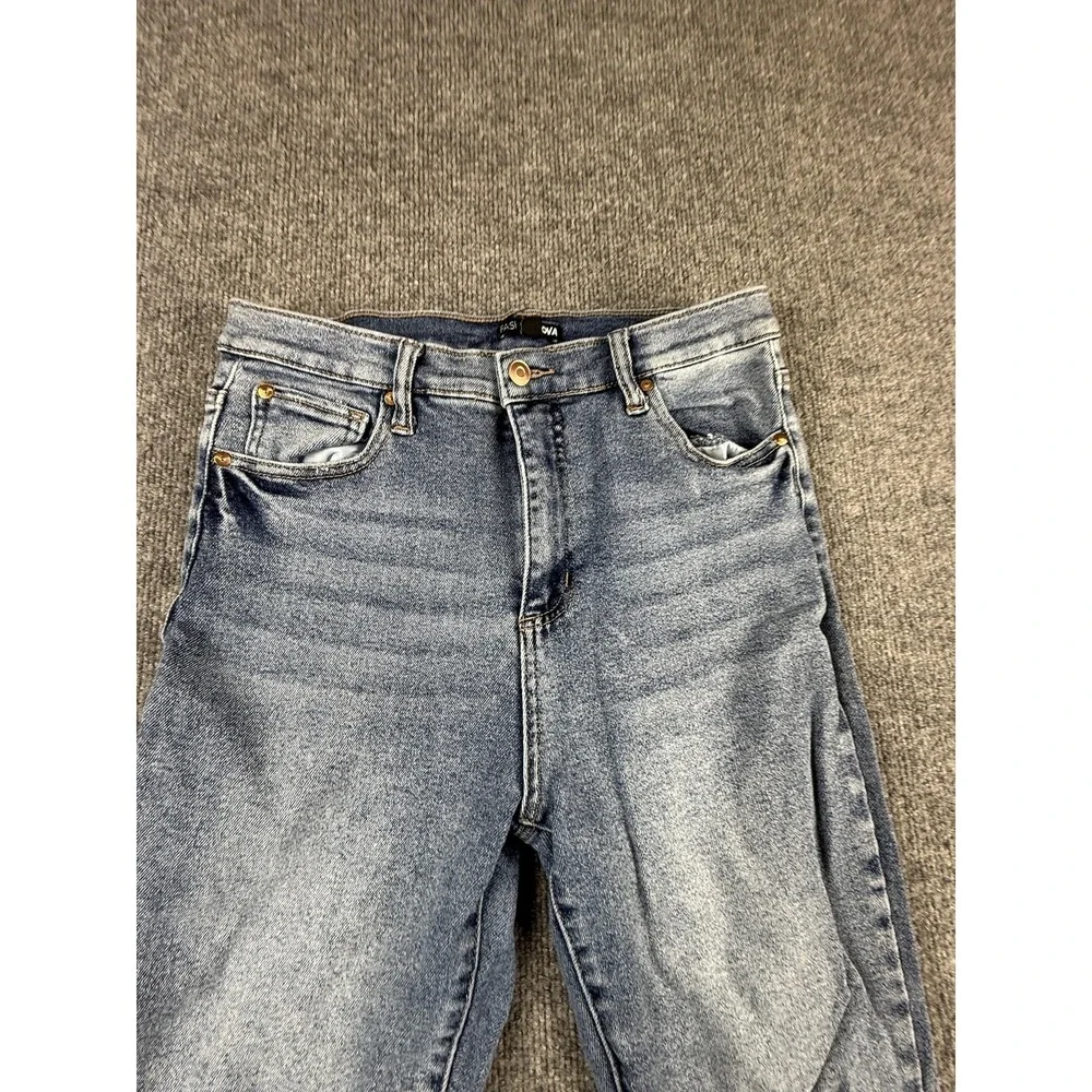 Fashion Nova Jeans Juniors 11/30‎ Medium Wash High Rise Skinny Distressed Denim